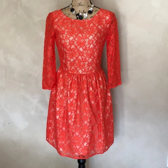 french connection red lace dress [New With Tags] Red Lace Long-Sleeved French Connection DressSize 12